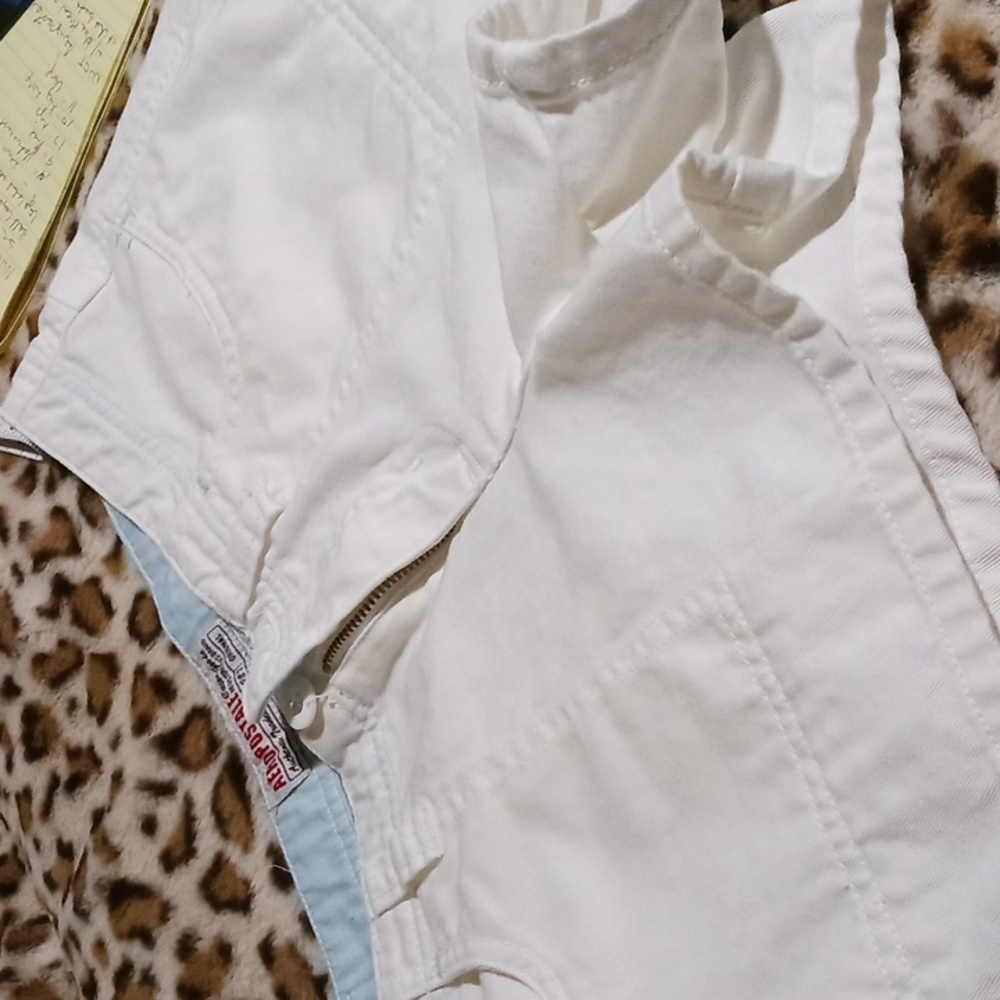 NWOT Aeropostale White Cotton Shorts w/vacation pockets Sz 3/4 juniors